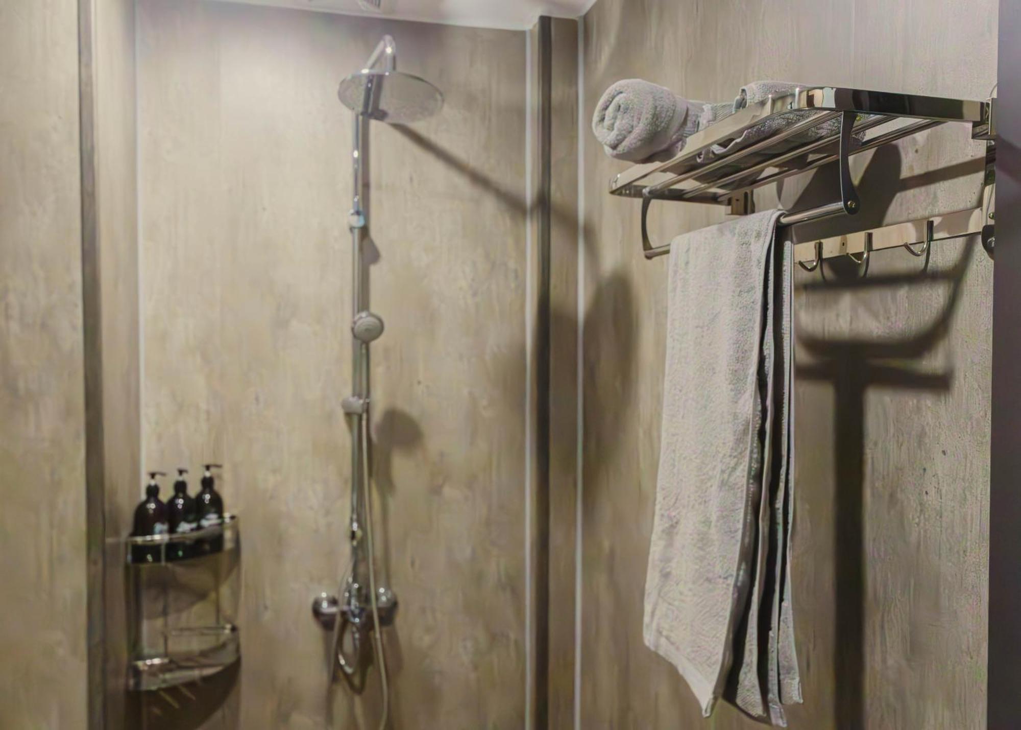 Areca Luxury Homestay & Spa Ba Dinh Hanoi Esterno foto